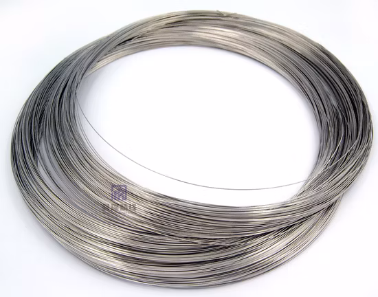 SUS 312 310 316 201 202 304 321 câble métallique en acier inoxydable laminé à chaud à froid utilisation industrielle pour la fabrication de récureur